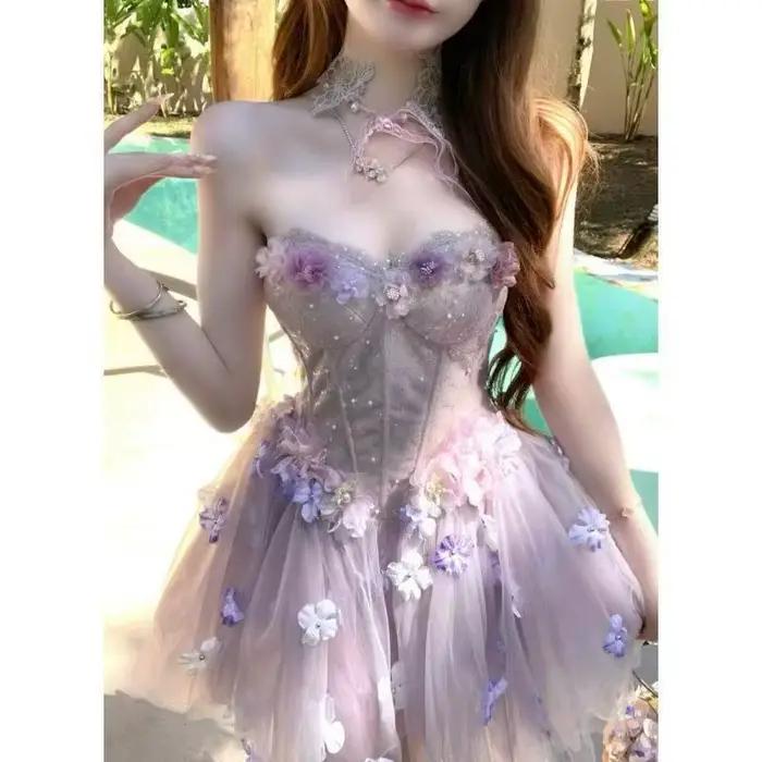 Robe tube brodée florale violette pour l'été 2026, élégante, taille haute, coupe ajustée, mini-robe 