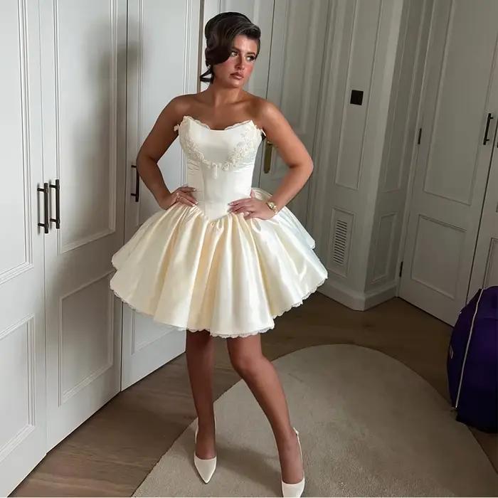 Robe de mariée beige robe de bal bouffante perles appliques dentelle col en V robes de mariée courte