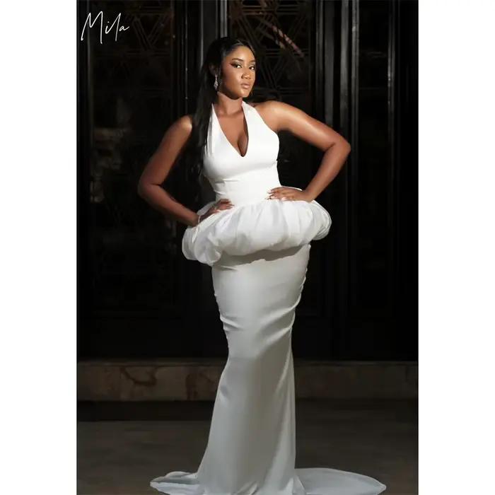 Mila blanc sirène robe de soirée de mariage personnalisé licou cou sans manches robes de soirée Cour