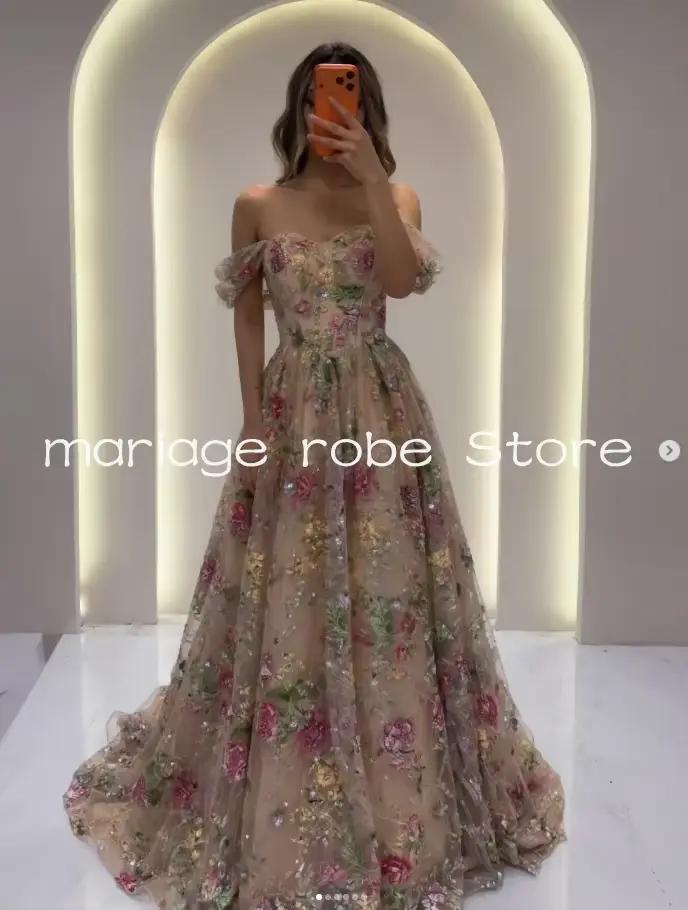 Robes de mariée scintillantes florales couleur champagne, style plage, épaules dénudées, fluides, po