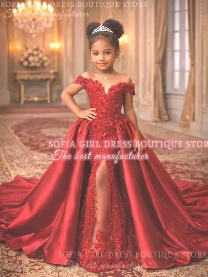 Robe de demoiselle d'honneur rouge personnalisée, en dentelle de luxe, épaules dénudées, style sirèn