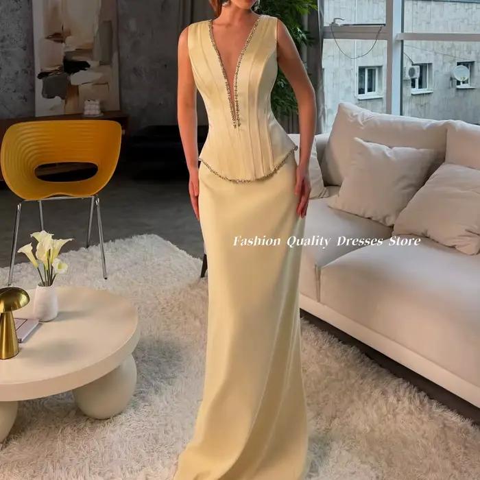 Robe de Soirée 2026 Crème Satinée Formelle Sans Manches Col Plongeant Décorée de Strass Coupe Sirène
