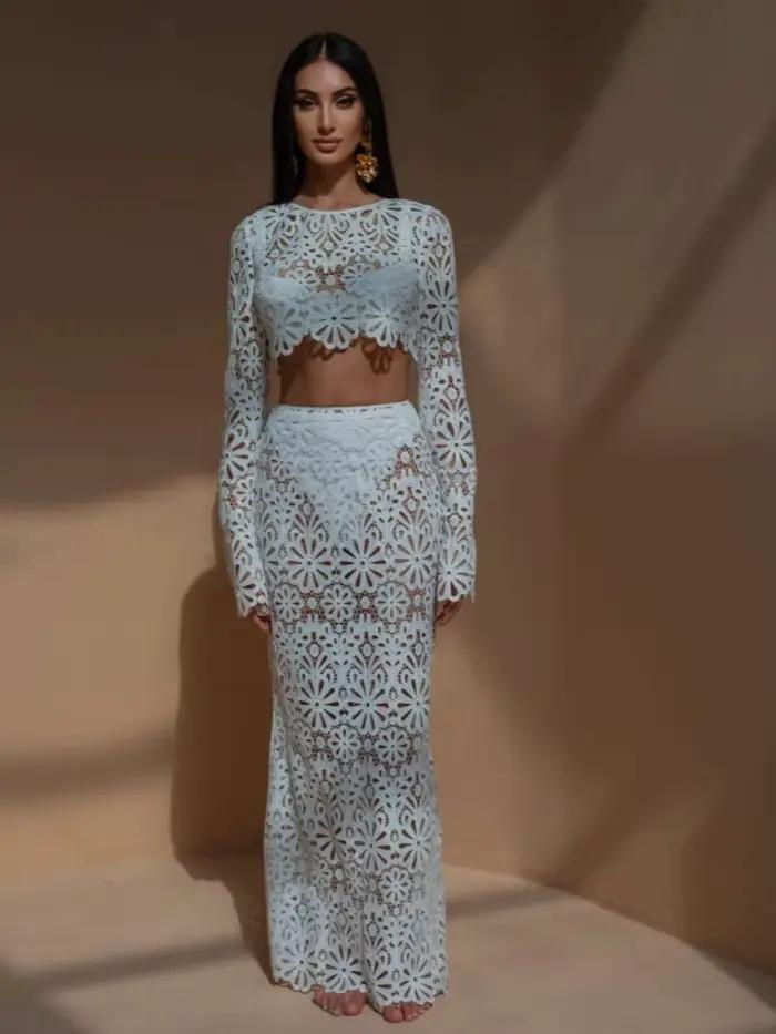 Blanc élégant broderie évider robes de plage ensemble Sexy voir si haut court jupes longues femmes e