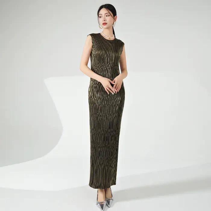 Robe élégante Miyake, robe longue droite estivale pour femme, ornée de motifs dorés, tenue de cérémo
