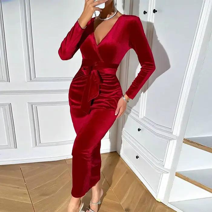 Robe rouge mi-longue en velours, élégante, col en v, automne et hiver, 2025
