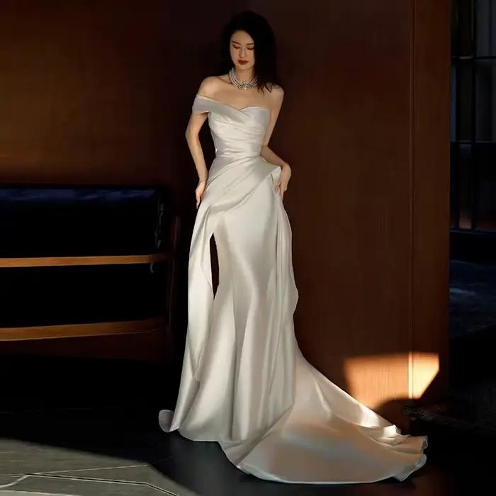 Robe de mariée légère française en Satin, asymétrique épaule dénudée, jupe queue de poisson, robe de