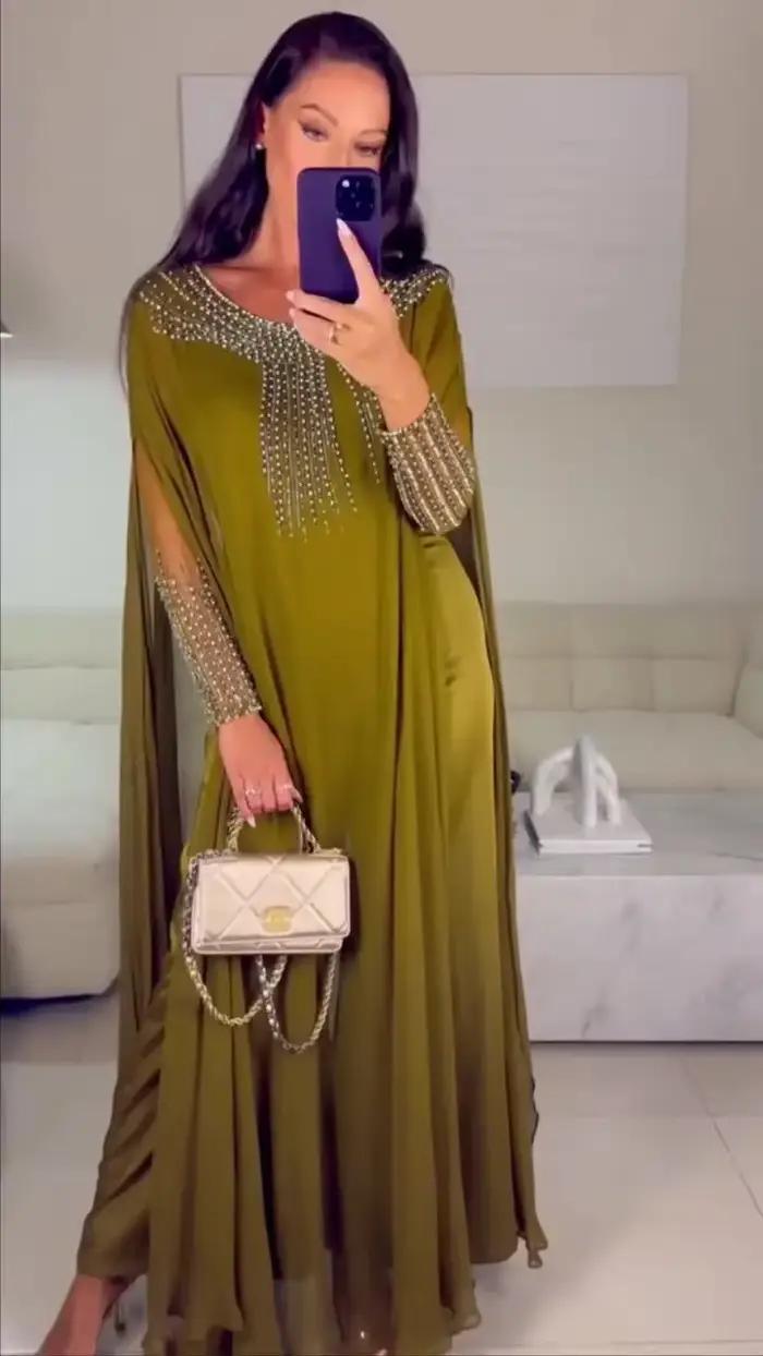 Robes de soirée d'Arabie Saoudite, col rond, manches longues, perles, plissées, longueur au sol, rob