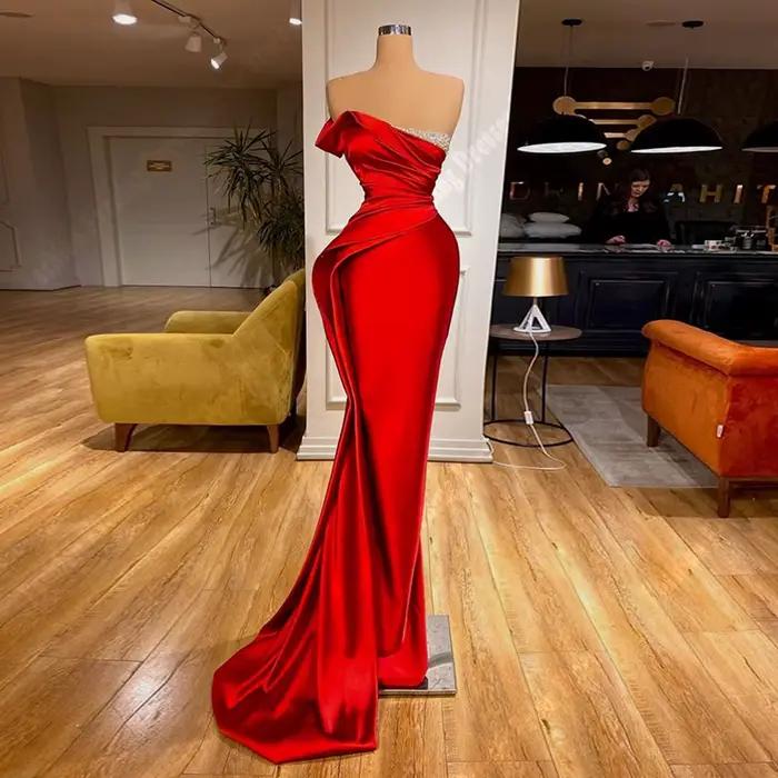 Belle rouge Simple femmes robes De soirée 2025 dos nu sans manches vadrouille personnalisé fascinant