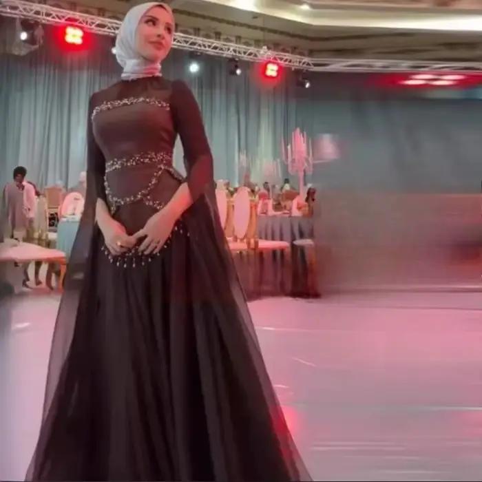 Robe de soirée de mariage marron pour femmes, personnalisée, col haut, manches longues, en mousselin