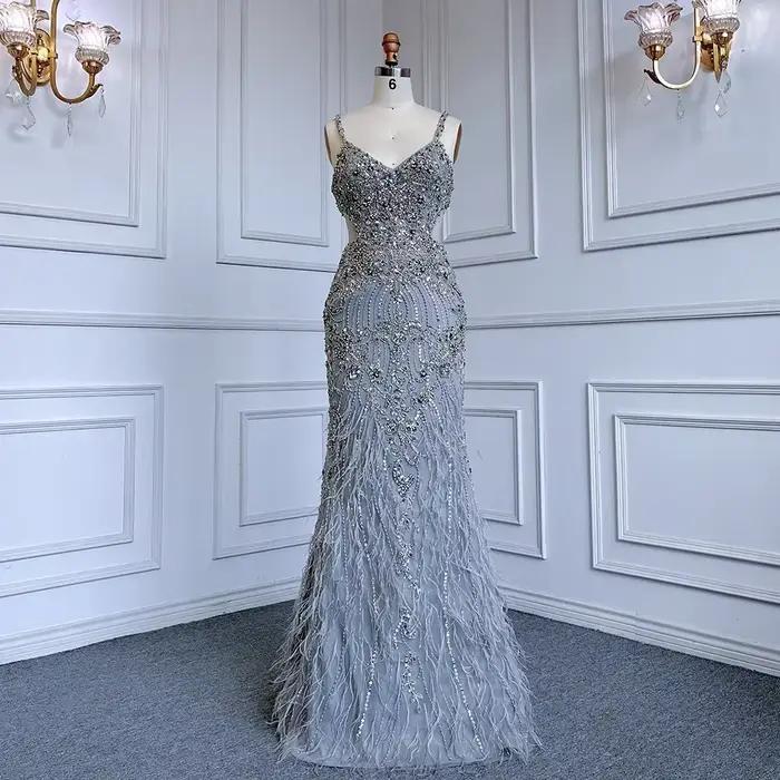Robe de soirée de forme sirène, tenue de soirée, gris arabe, bretelles spaghetti, perles, pour maria