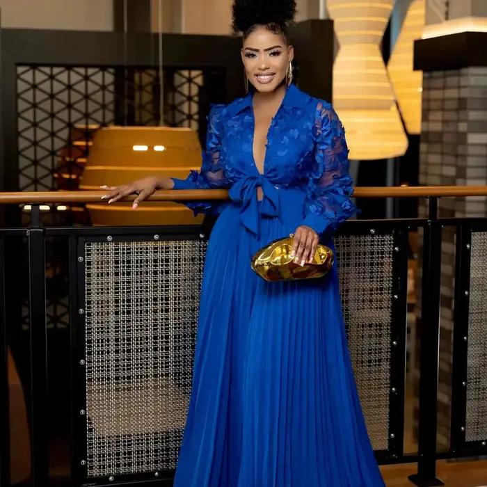 Robes de mère de fête de mariage bleu Royal, manches longues, ligne a, décolleté en v profond, à vol