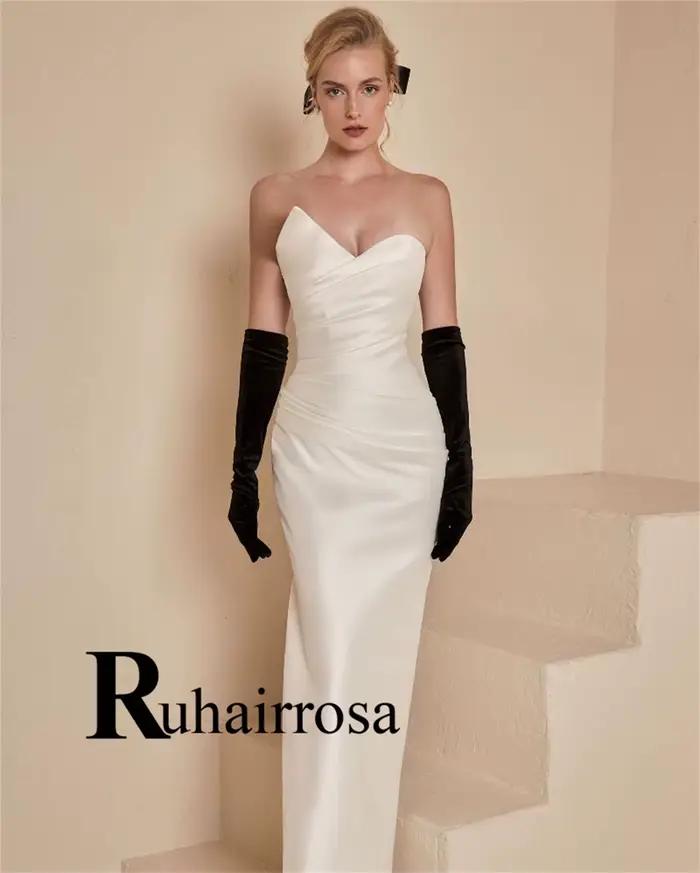 Ruhair robes De mariée élégantes pour Mariages plissé sans manches gaine dos nu Satin chérie Robe