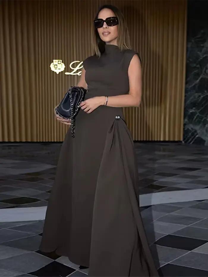 Robe Longue Élégante à Col Haut pour Femme