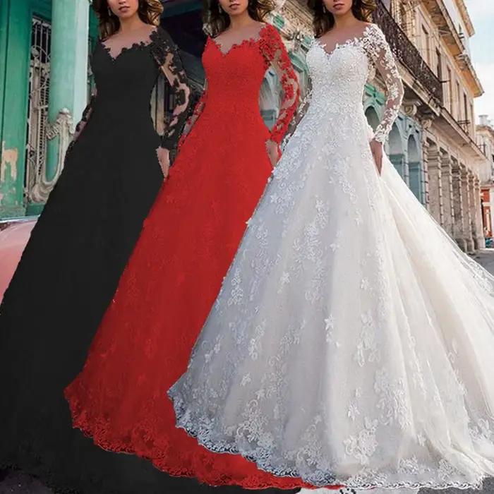 Détail dentelle robe de soirée Cocktail broderie florale
