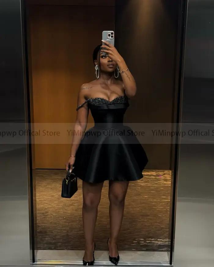 Robes de Cocktail noires pour filles