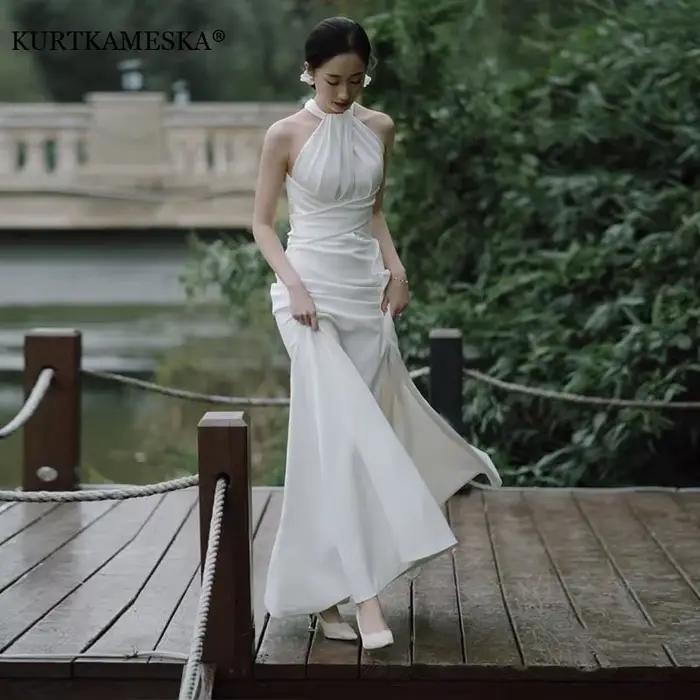 Robe de mariée en satin blanc simple pour femme