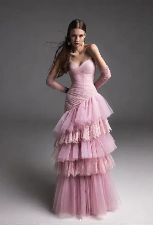 Robes de soirée élégantes en tulle et dentelle