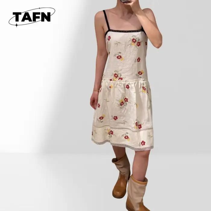 Robe d'été courte pour femmes