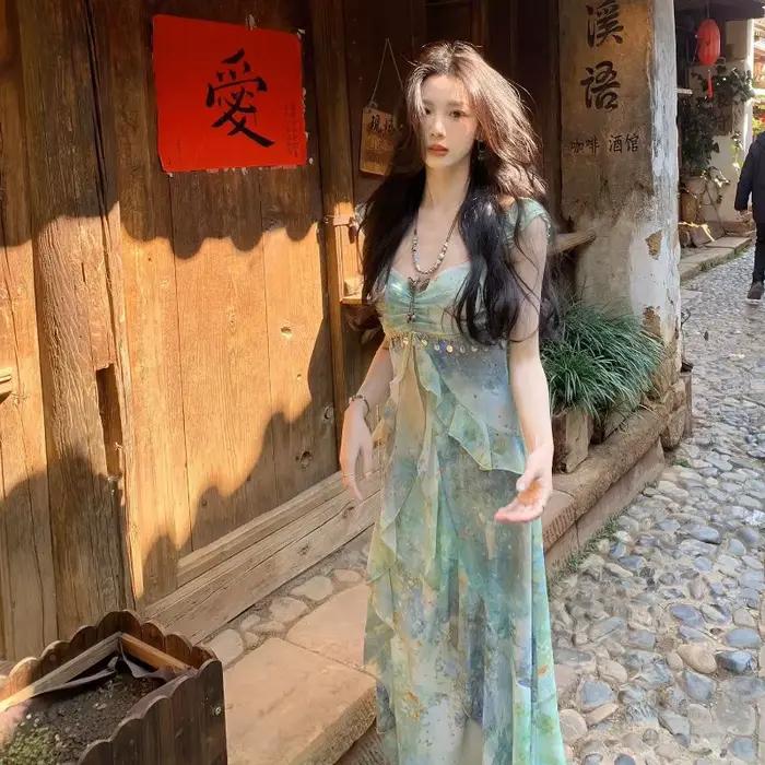 Robe à bretelles de Style français