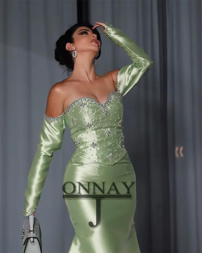 Robe de sirène personnalisée pour femmes, élégante et sophistiquée, idéale pour bals, cérémonies de remise de diplômes et autres événements spéciaux