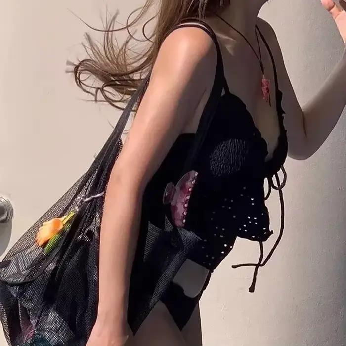 Nouvelle Collection 2025 : Ensemble Bikini Femme Sexy Évidé – Maillot de Bain Tendance pour Plage et Spas – Style Audacieux et Séduisant