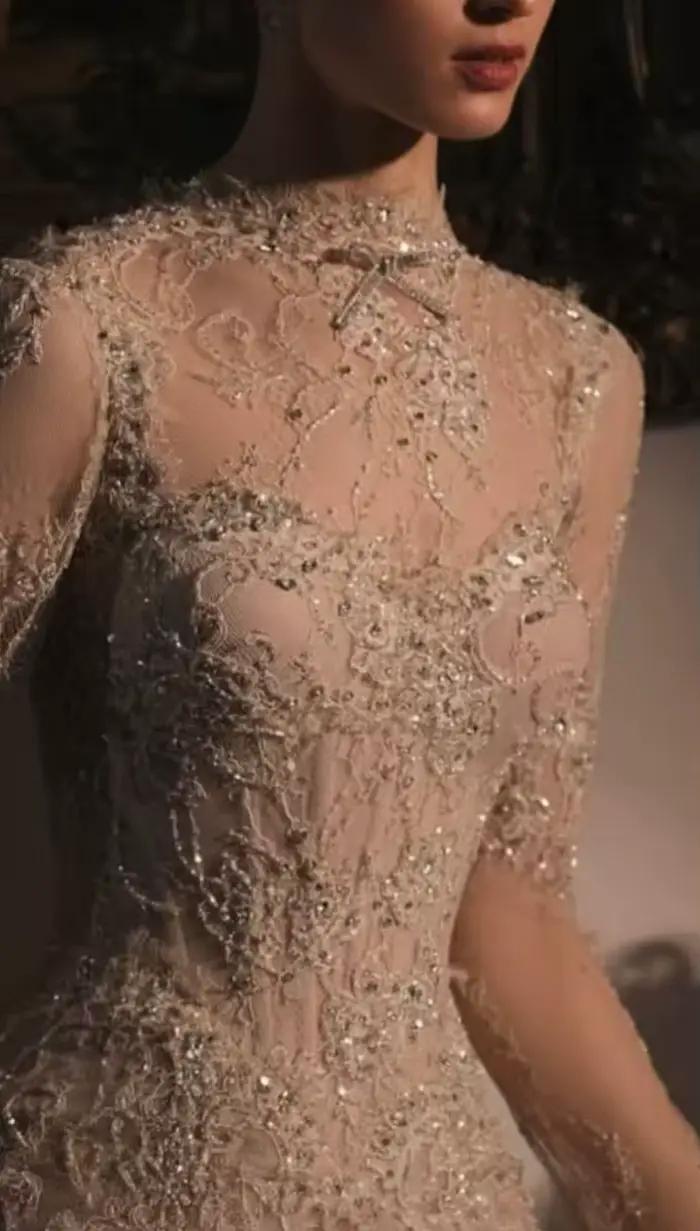 Robe de soirée personnalisée en dentelle champagne