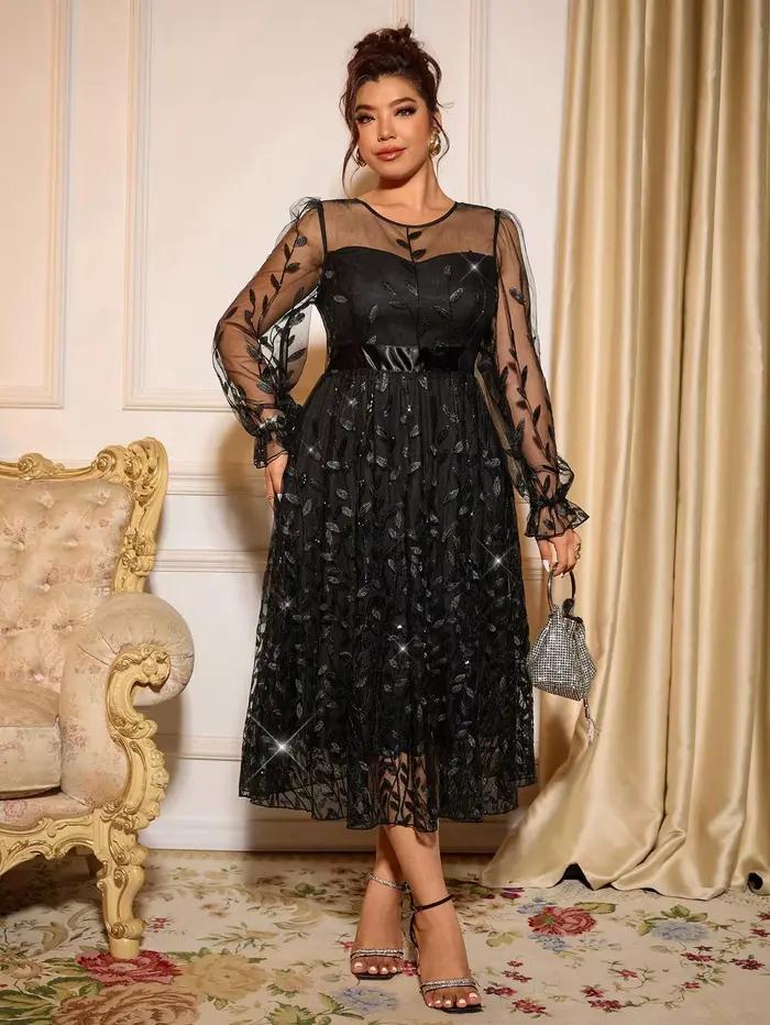 Robe de soirée sophistiquée avec manches transparentes et détails scintillants pour les galas