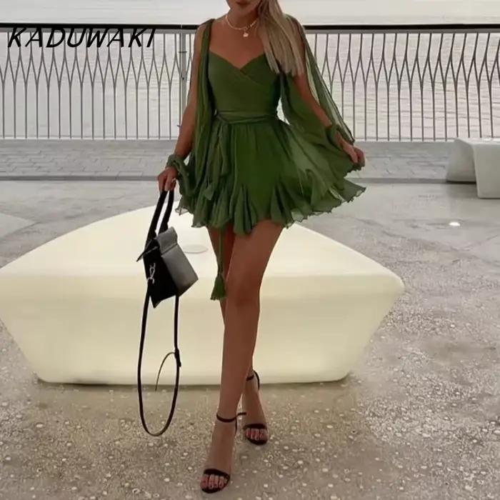 KADUWAKI femmes couleur unie sans bretelles manches col en v Robe tempérament Chic dos nu cravate