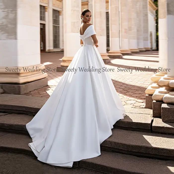 Jiayigong-Magnifique robe de Rhen satin