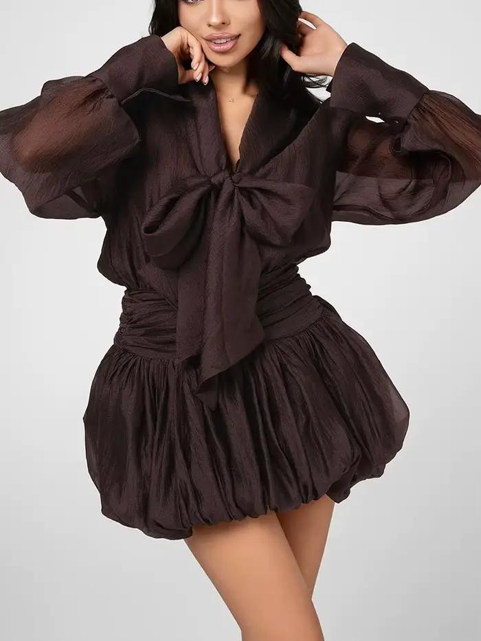 Robe d'automne avec nœud papillon