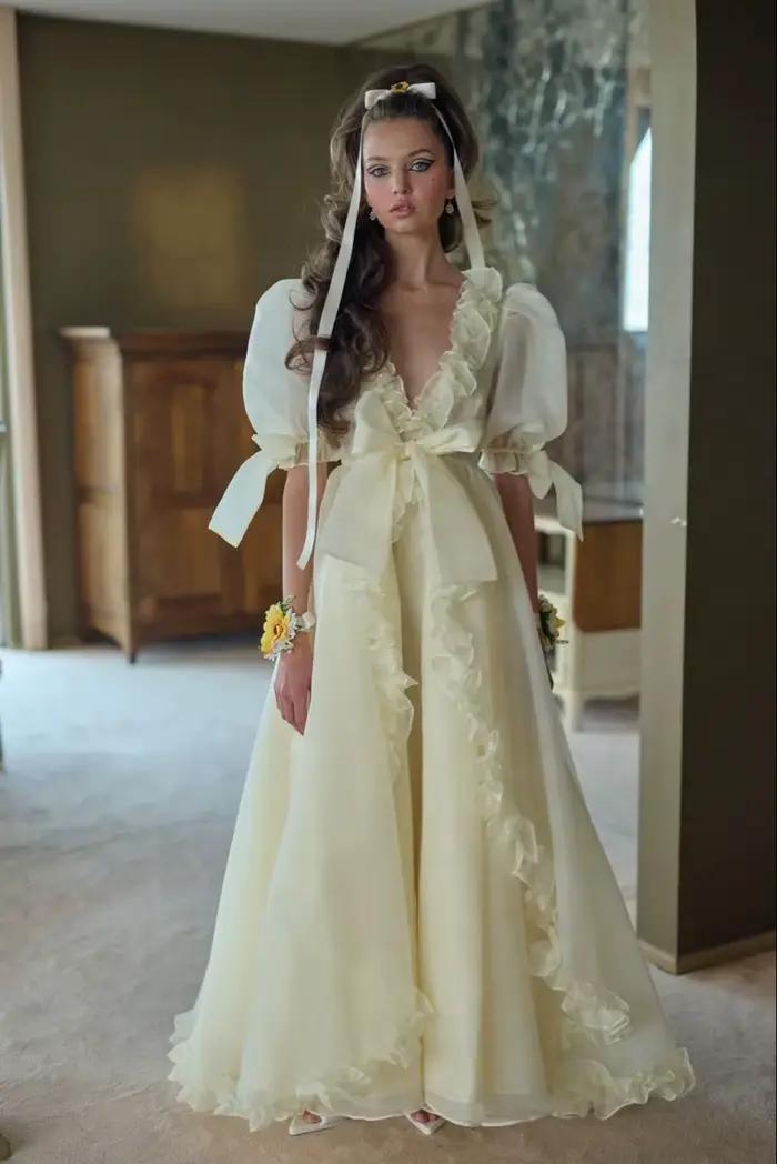 Robe de soirée Contessa personnalisée en crème