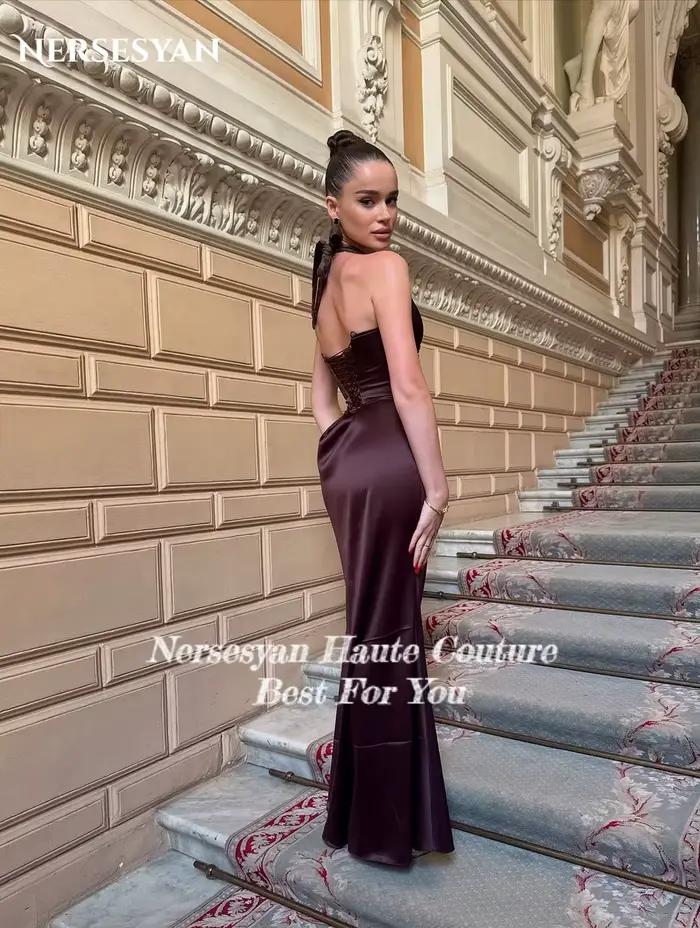 Nersesyan – robe de soirée sirène bordeaux