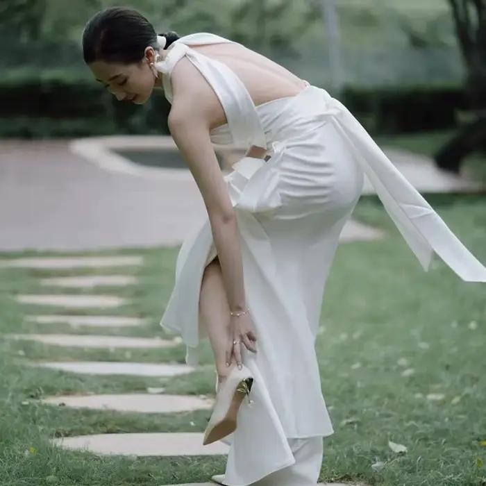 Robe de mariée en satin blanc simple pour femme