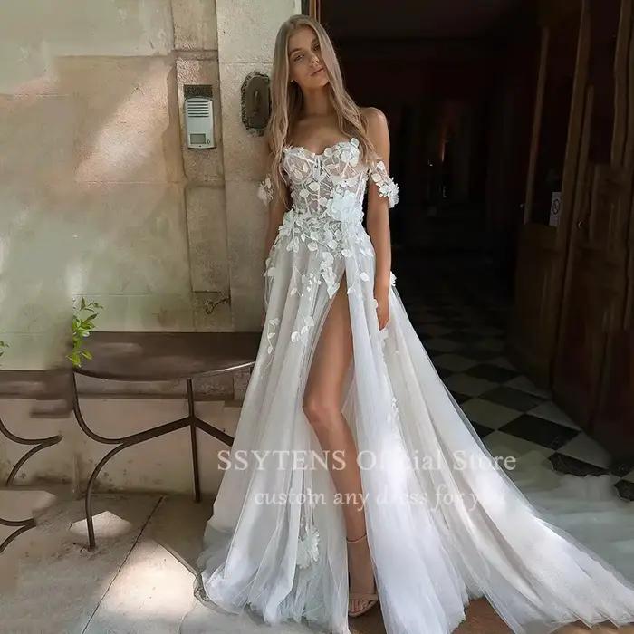 Robes de mariée à fente haute pour femmes