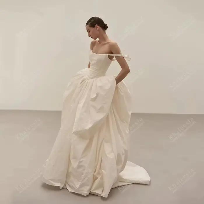 Robes de mariée élégantes en satin