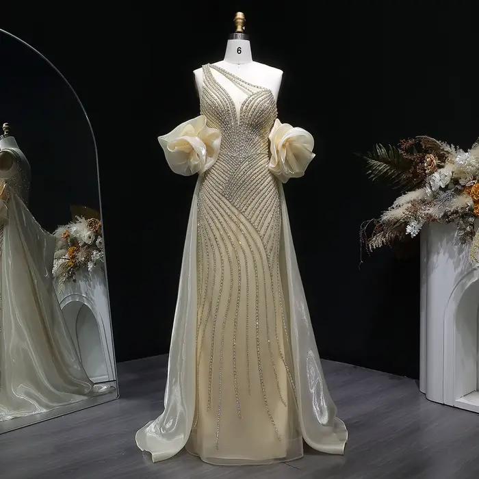 Robe de soirée Sharon Said Dubai rouge à une épaule avec manches bouffantes et perles شارون سعيد