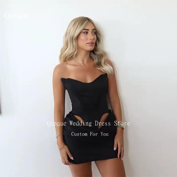 Qunque noir a-ligne robes De soirée au-dessus du genou Mini plis robe