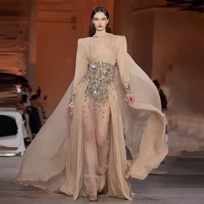 Robe de soirée élégante Sharon Said en mousseline champagne avec cristaux pour femmes occasions spéciales晚会礼服优雅的莎伦·赛德香槟色雪纺带珠片女士晚宴场合专用