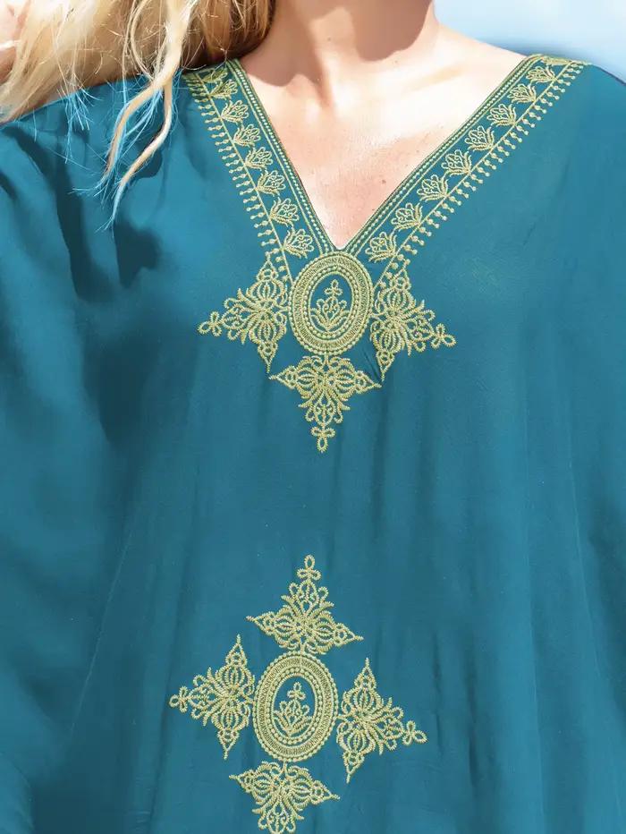 Robe caftan longue brodée dorée pour femmes