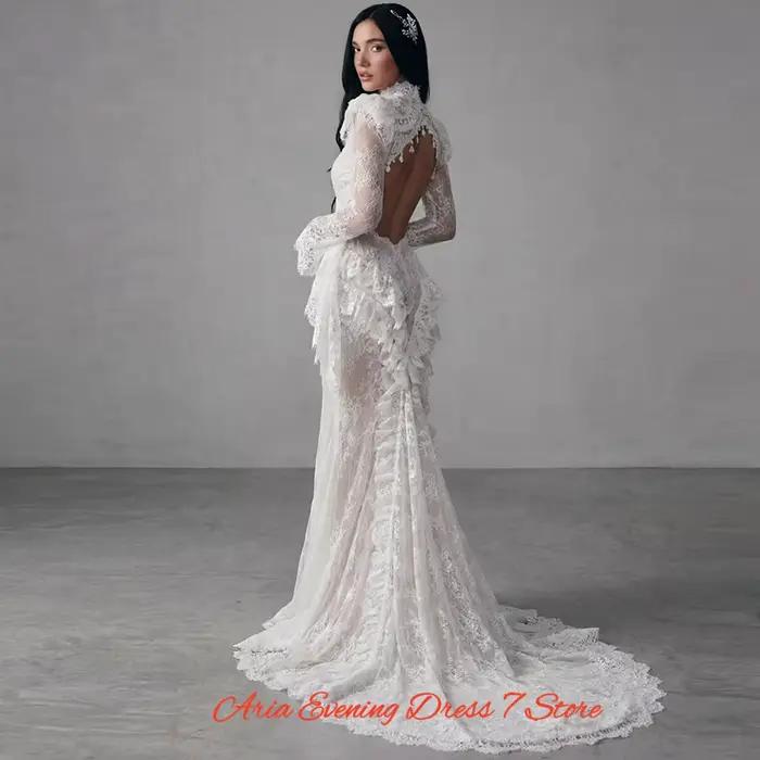 Robe de soirée élégante en dentelle blanche