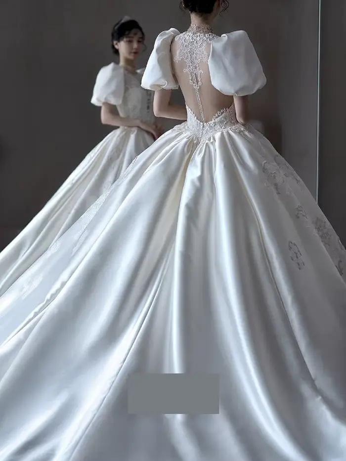 Robe de mariée en Satin français