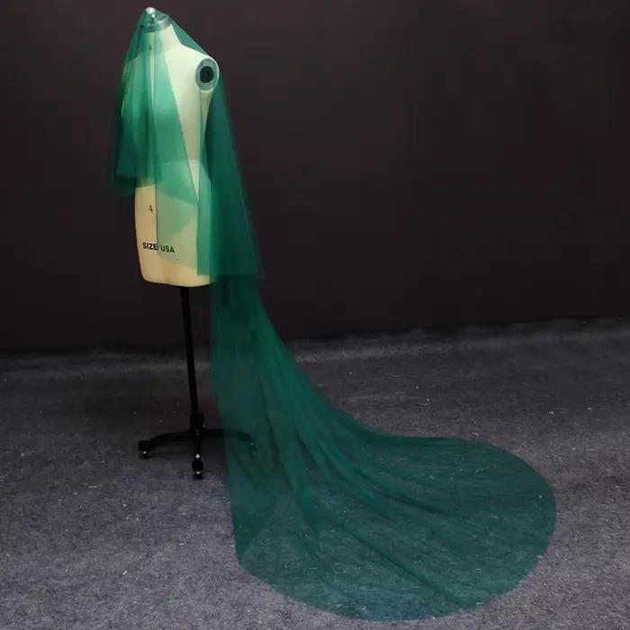 Pas de peigne! Robe de Mariée en Tulle Vert Personnalisée