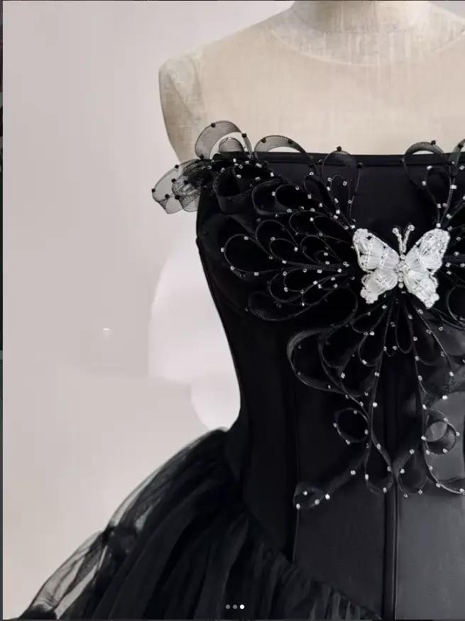 Nouvelle robe de bal courte noire sans manches