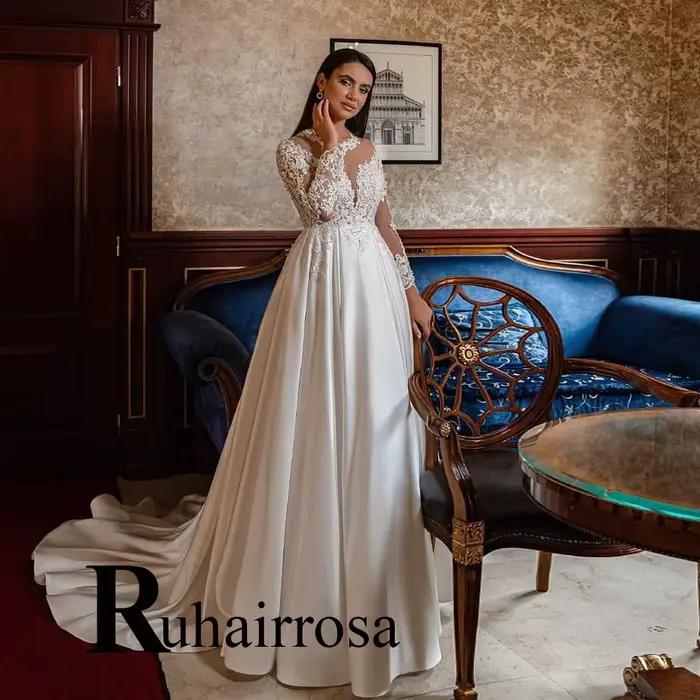 Ruhair mode a-ligne robes De mariée dentelle Appliques Illusion balayage Train pli bouton robe