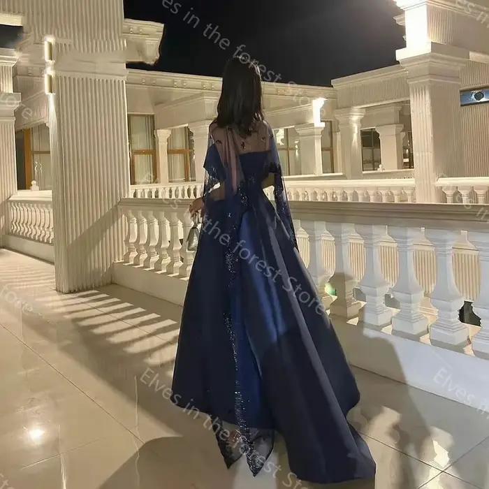 Charmantes robes de soirée bleu marine simples une ligne femmes