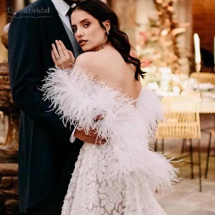 Bloero de mariage en plumes