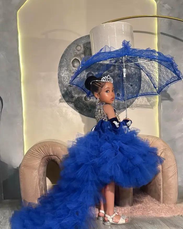 Robes de demoiselle d'honneur bleu roi pour mariage
