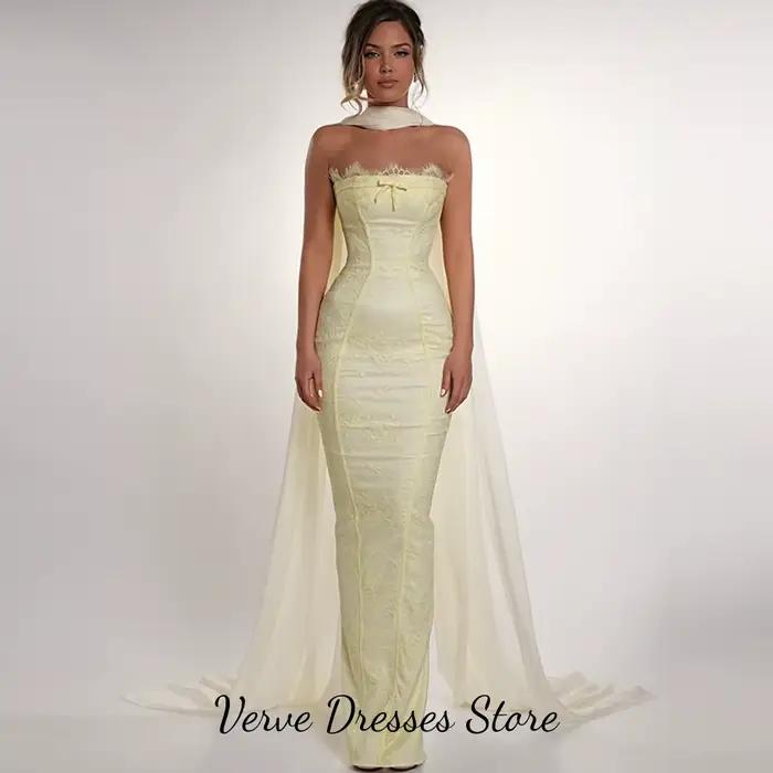 Robe de bal sirène élégante en dentelle avec appliques