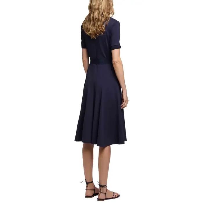Robe élégante mi-longue pour femmes, idéale pour le travail