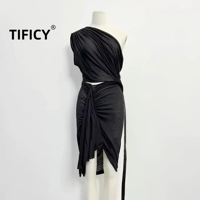 Robe moulante sexy asymétrique sans manches torsadée style gothique pour femme - Collection High Street